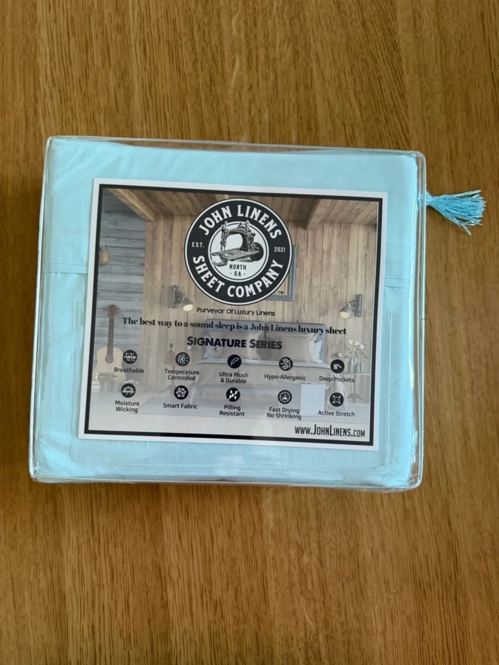 John Linens Twin XL Light Blue Sheet Set Hotel Luxury Dorm Bedding Cooling Soft